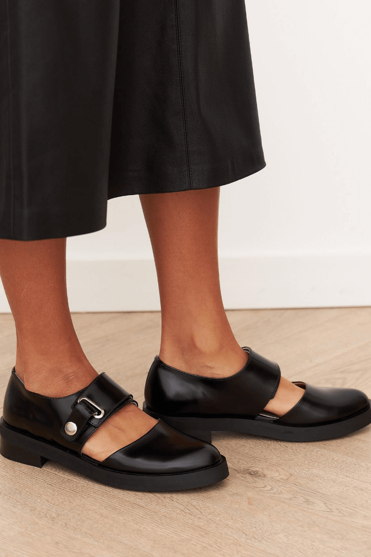 Flat Mary Jane Shoes | Classic Style with a Modern Twist