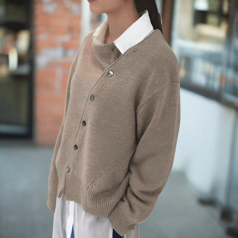 Fitted Button-Up Cardigan | Elegant Spring–Summer Layer