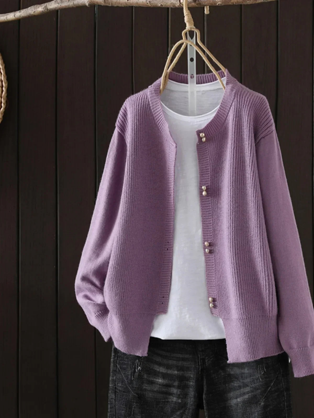 Amelia Auri Cardigan | Effortless Elegance Meets Everyday Comfort