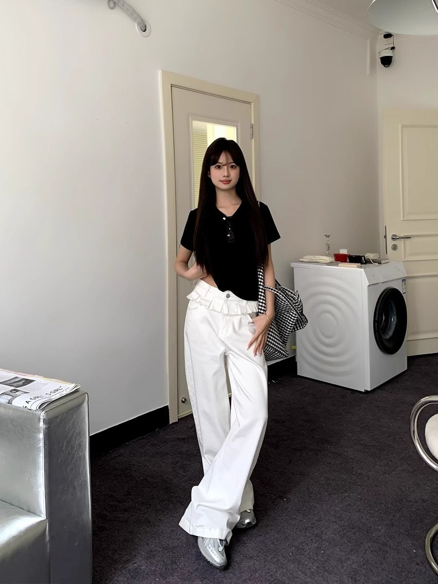 Lace-Trimmed Wide-Leg Jeans | Elegant Denim with Modern Flair