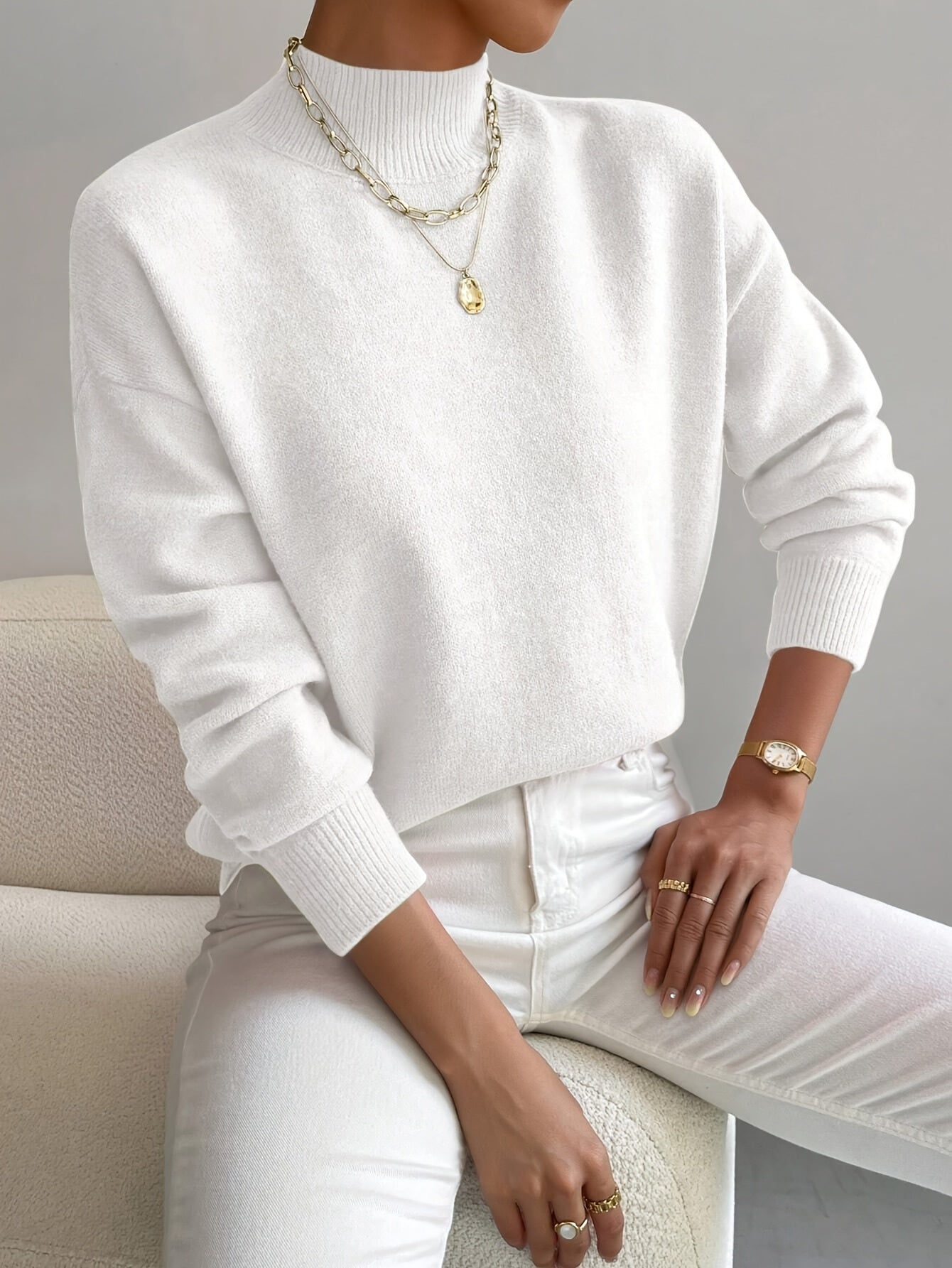 Rose Elegant Relaxed-Fit Turtleneck | Cozy Everyday Sophistication